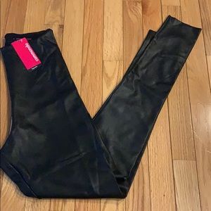 NWT Commando Leather Perfect Control Leggings